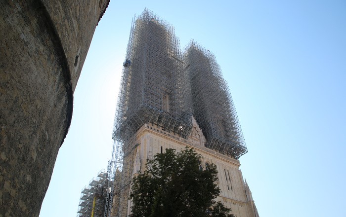 Tornjevi zagrebačke katedrale dodatno se skraćuju